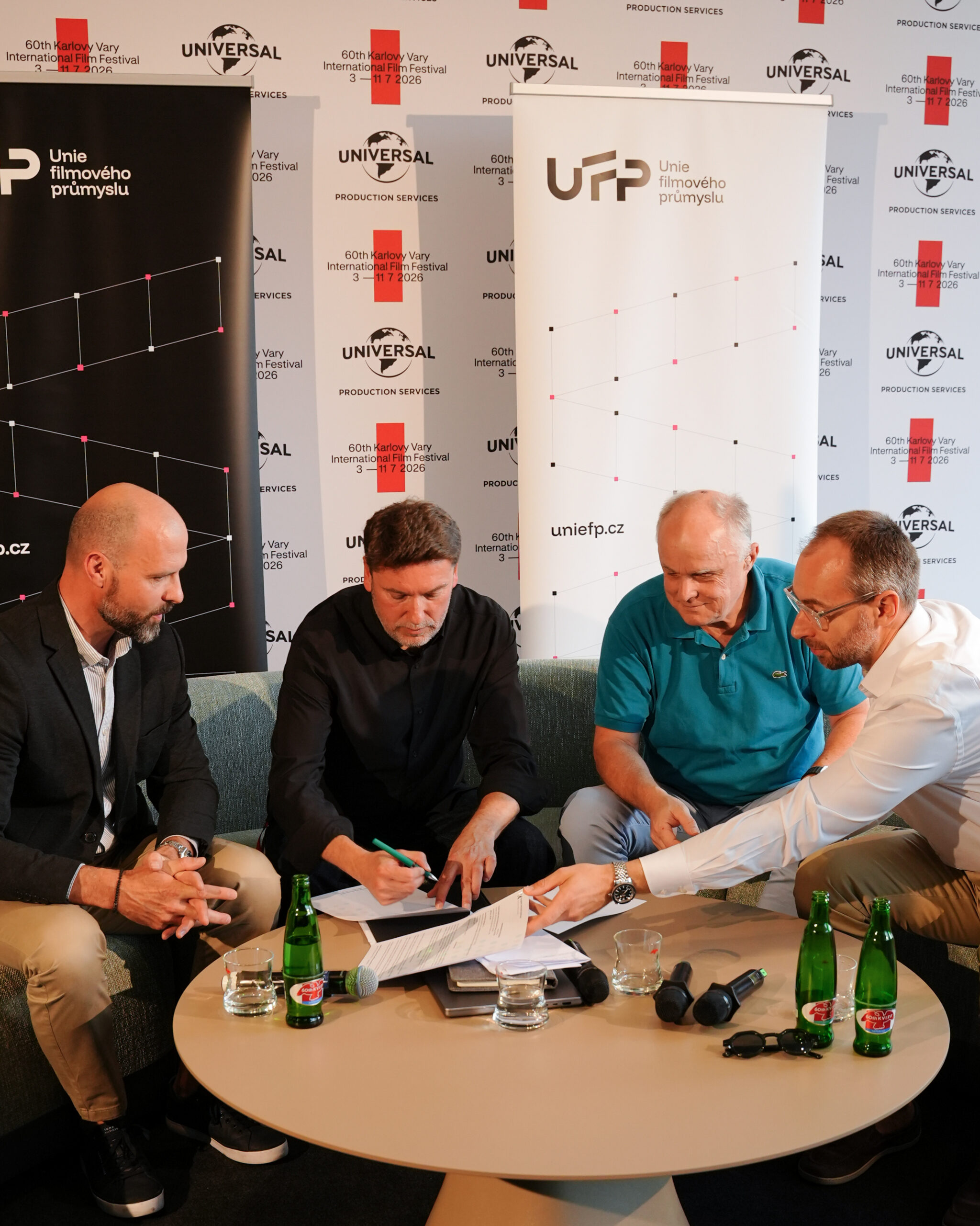 Krajské inovační centrum Karlovarského kraje podepsalo memorandum o spolupráci s Unií filmového průmyslu Krajské inovační centrum Karlovarského kraje podepsalo memorandum o spolupráci s Unií filmového průmyslu